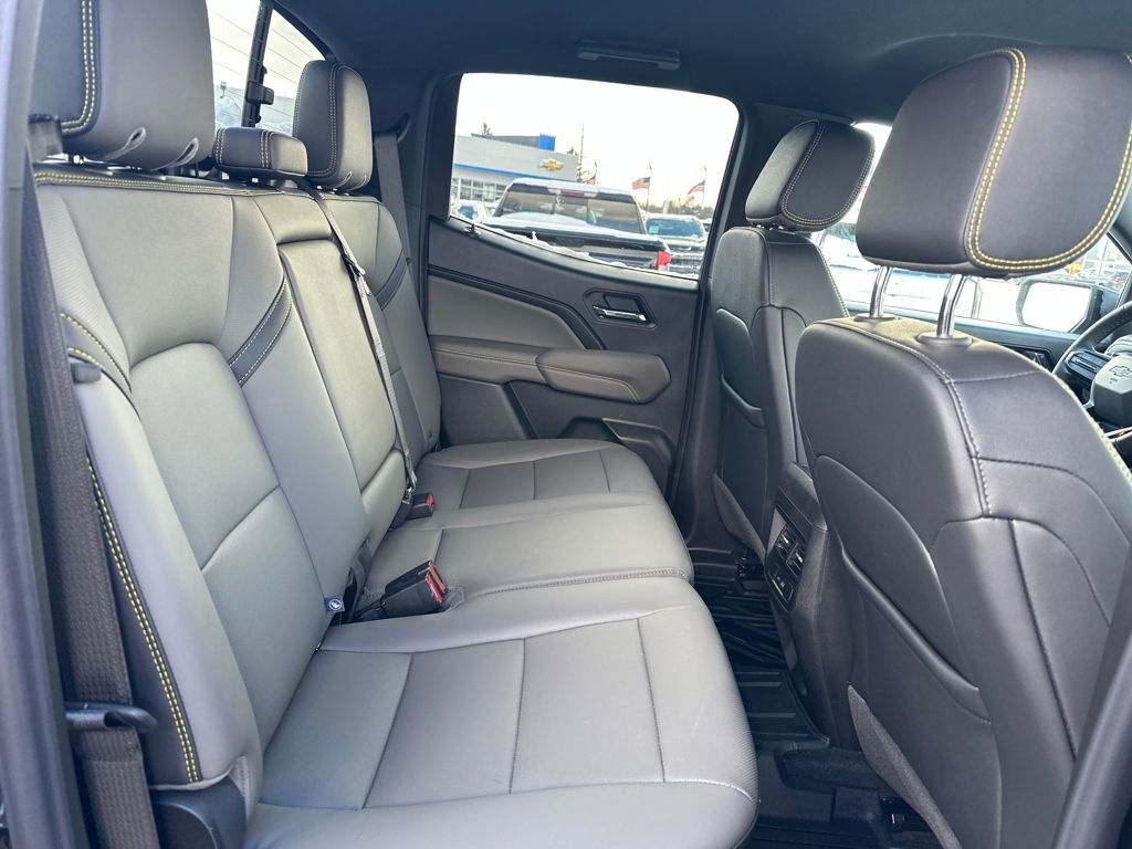 Certified 2025 Chevrolet Colorado ZR2 w/ Technology Package image 26