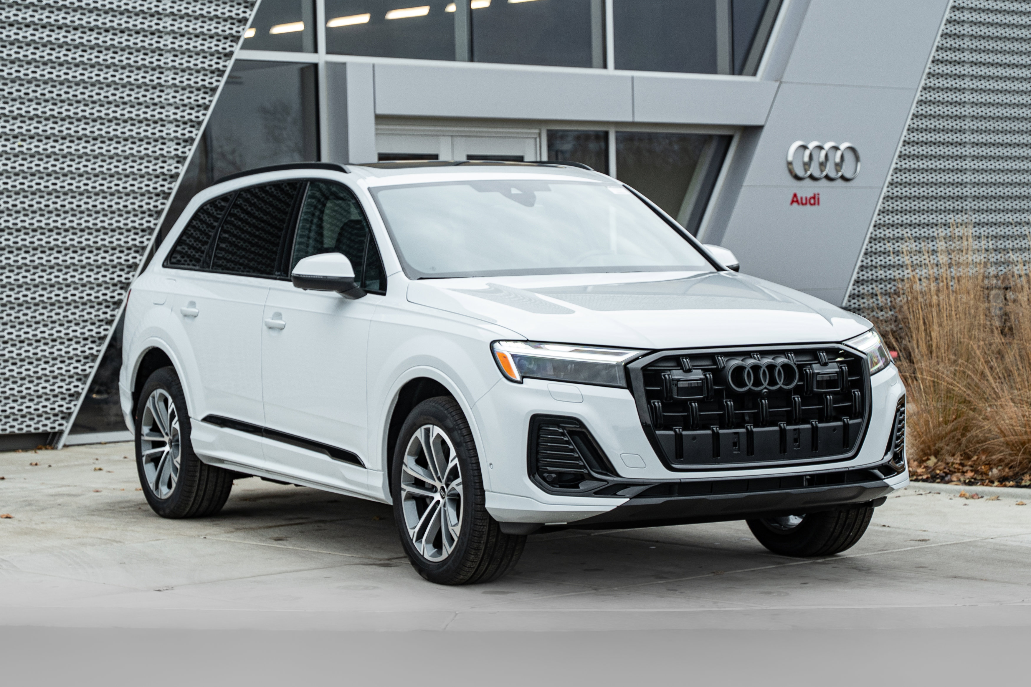 New 2026 Audi Q7 2.0T Premium image 2