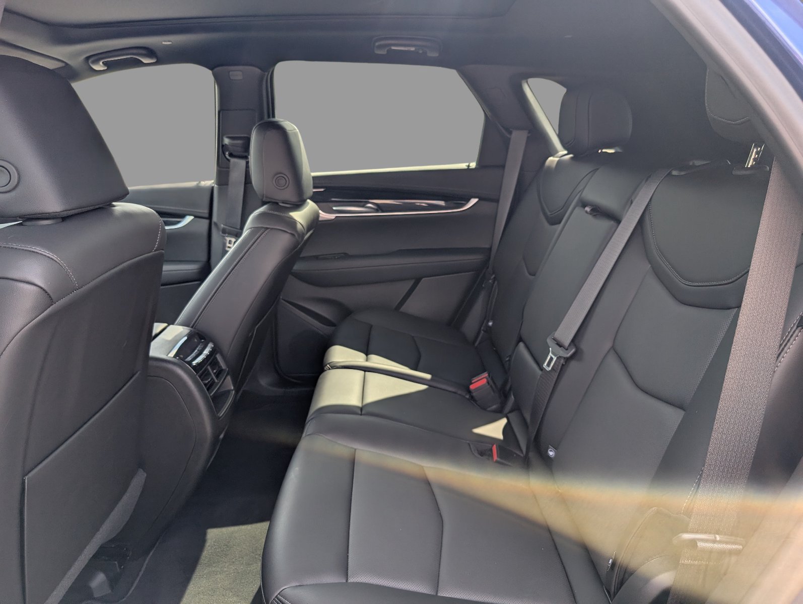 New 2026 Cadillac XT5 Premium Luxury w/ Driver Assist Package FWD image 32