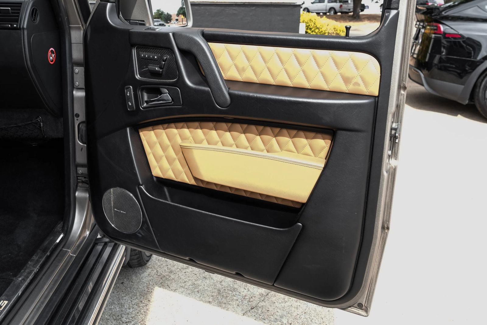 Used 2016 Mercedes-Benz G 65 AMG 4MATIC image 48