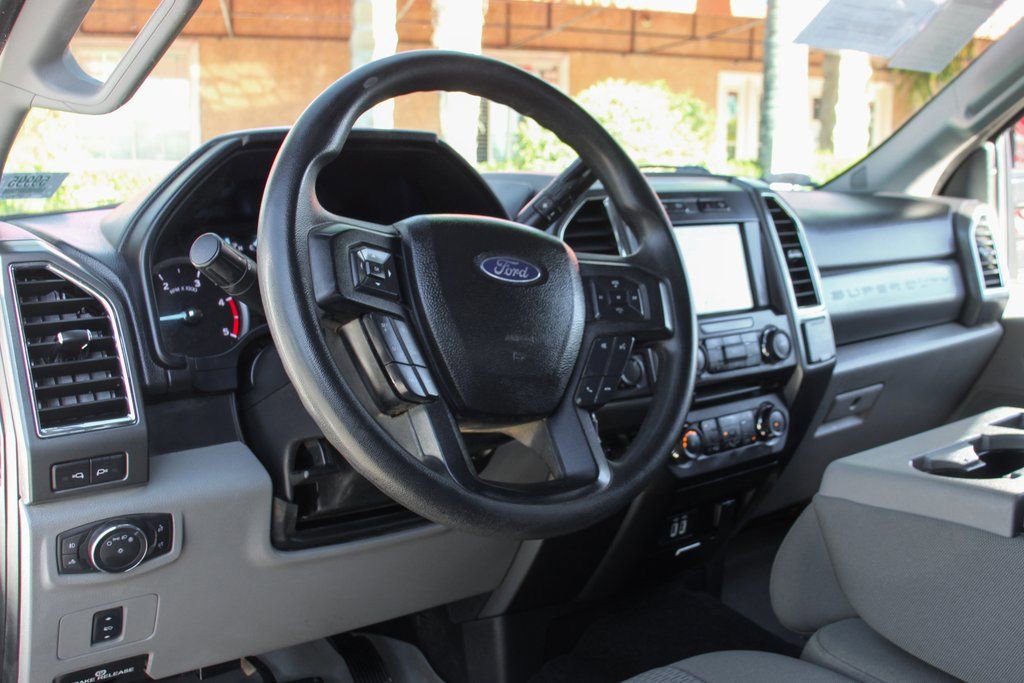 Used 2017 Ford F250 XLT w/ XLT Premium Package image 21