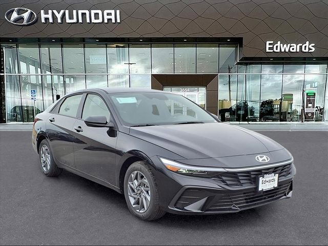 New 2026 Hyundai Elantra Blue w/ Cargo Package image 12