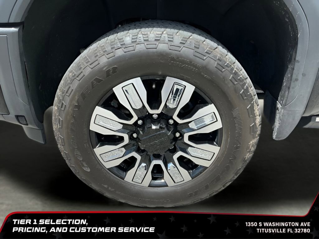 Used 2025 GMC Sierra 3500 Denali w/ Technology Package AWD/4WD image 39