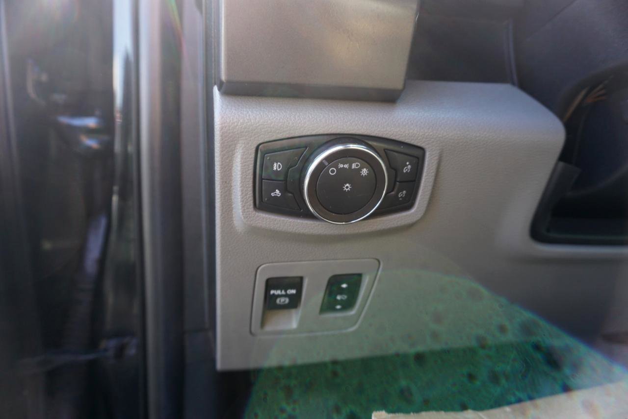 Used 2018 Ford F150 XLT w/ Equipment Group 302A Luxury image 15