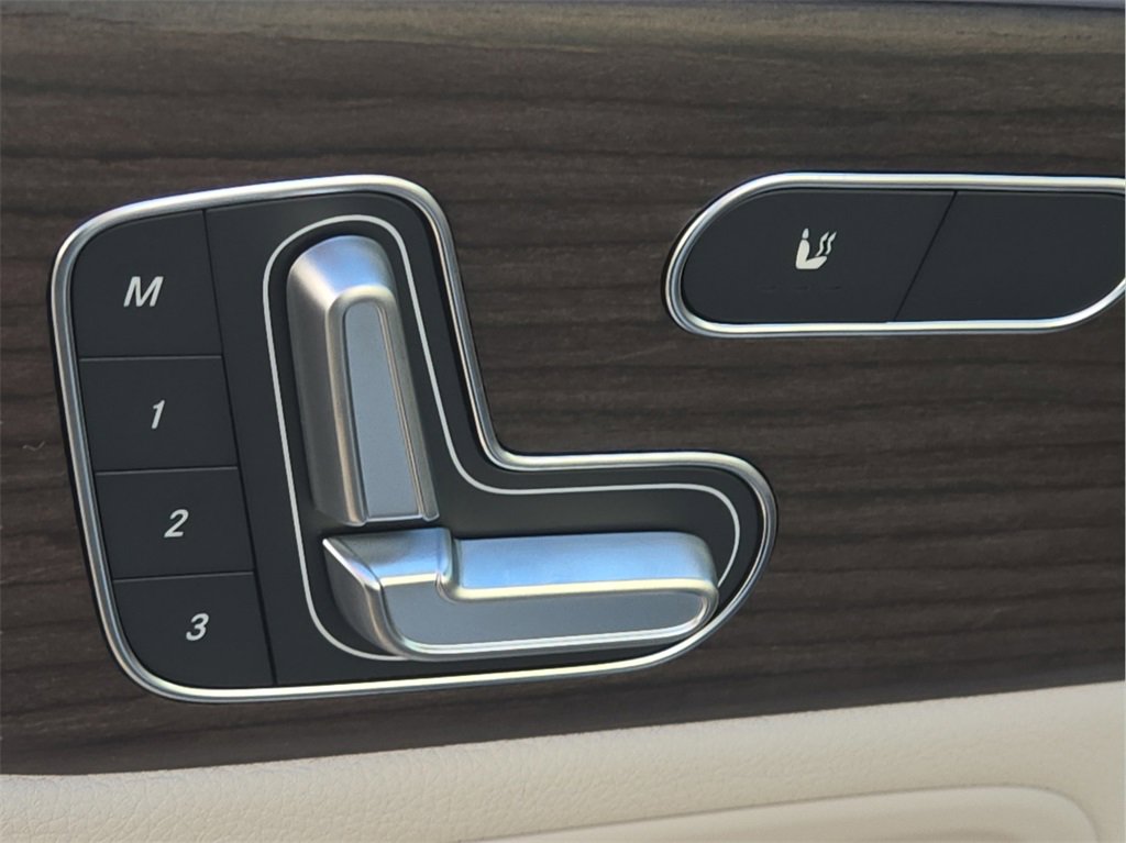 New 2026 Mercedes-Benz GLA 250 4MATIC image 19