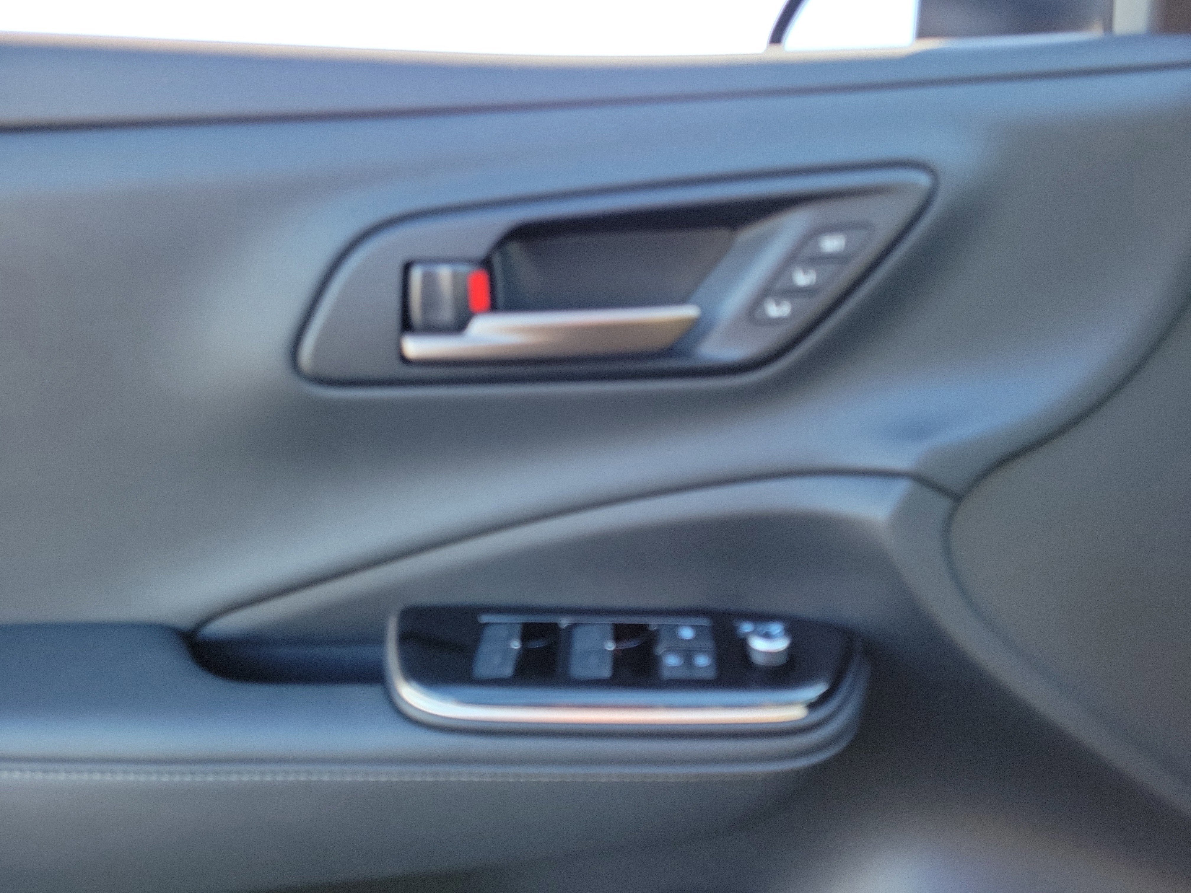 New 2025 Toyota Crown Signia w/ Advanced Technology Package image 17