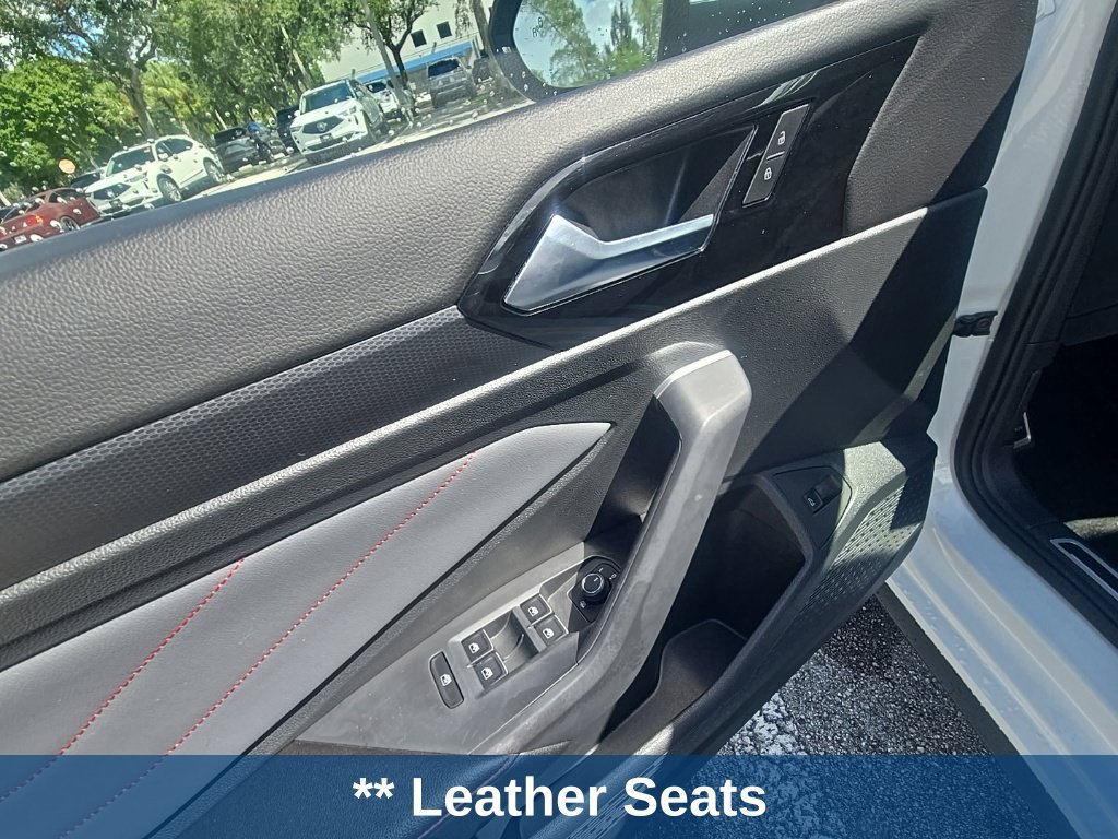 Used 2025 Volkswagen Jetta GLI Autobahn FWD image 14