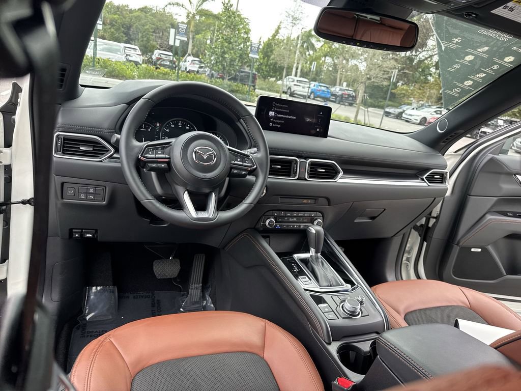 Certified 2025 MAZDA CX-5 Carbon Edition AWD/4WD image 35