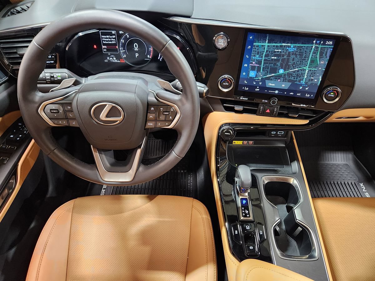Used 2025 Lexus NX 250 FWD w/ Premium Package image 46