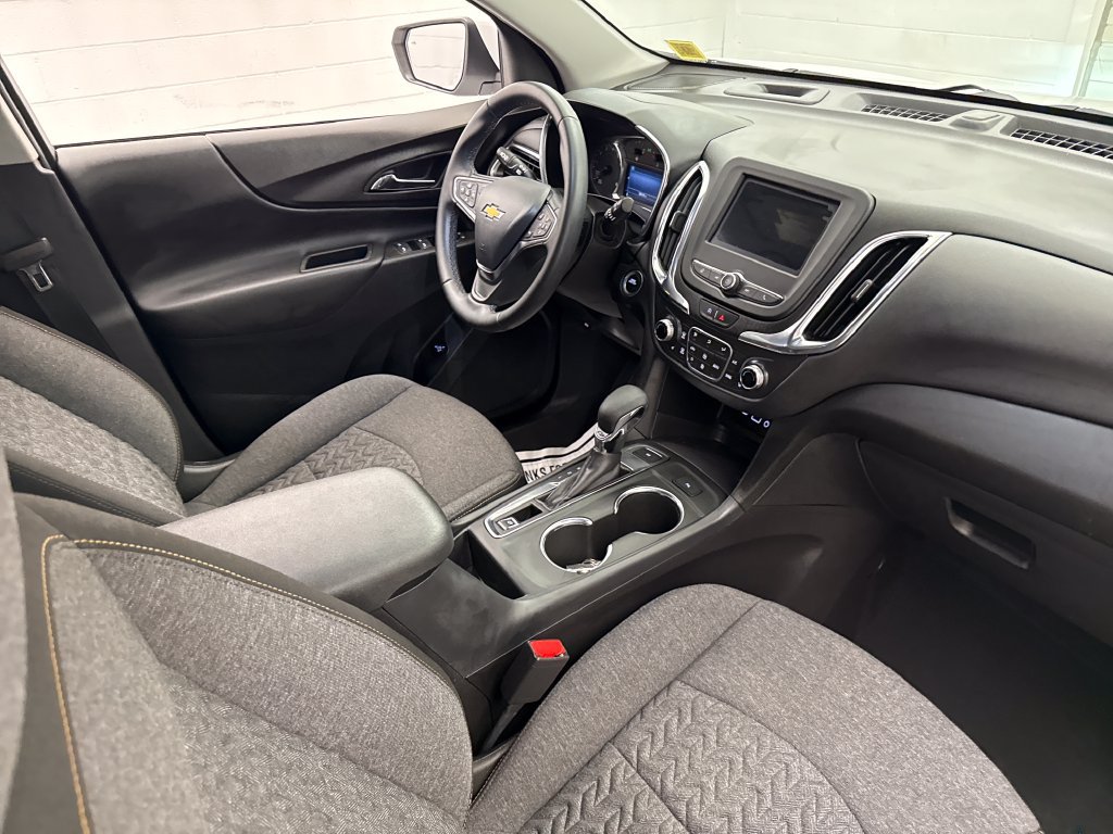 Used 2024 Chevrolet Equinox LT AWD/4WD image 34