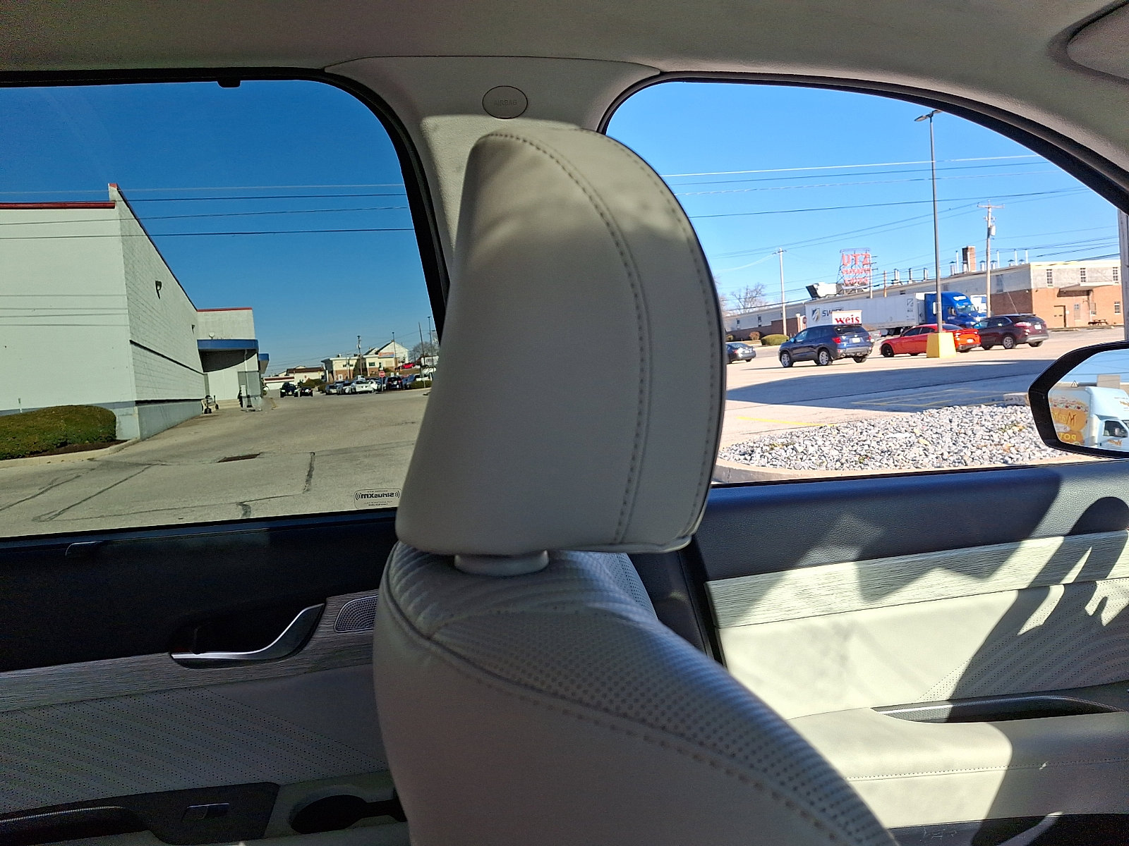 Used 2024 Hyundai Palisade Calligraphy image 13