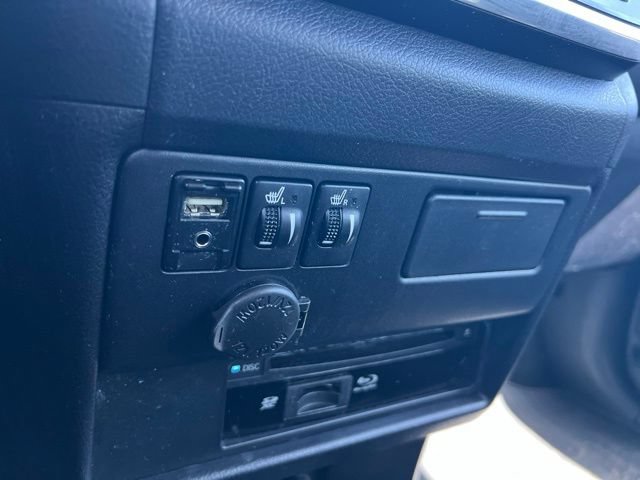 Used 2017 Toyota Sienna SE Premium FWD image 21