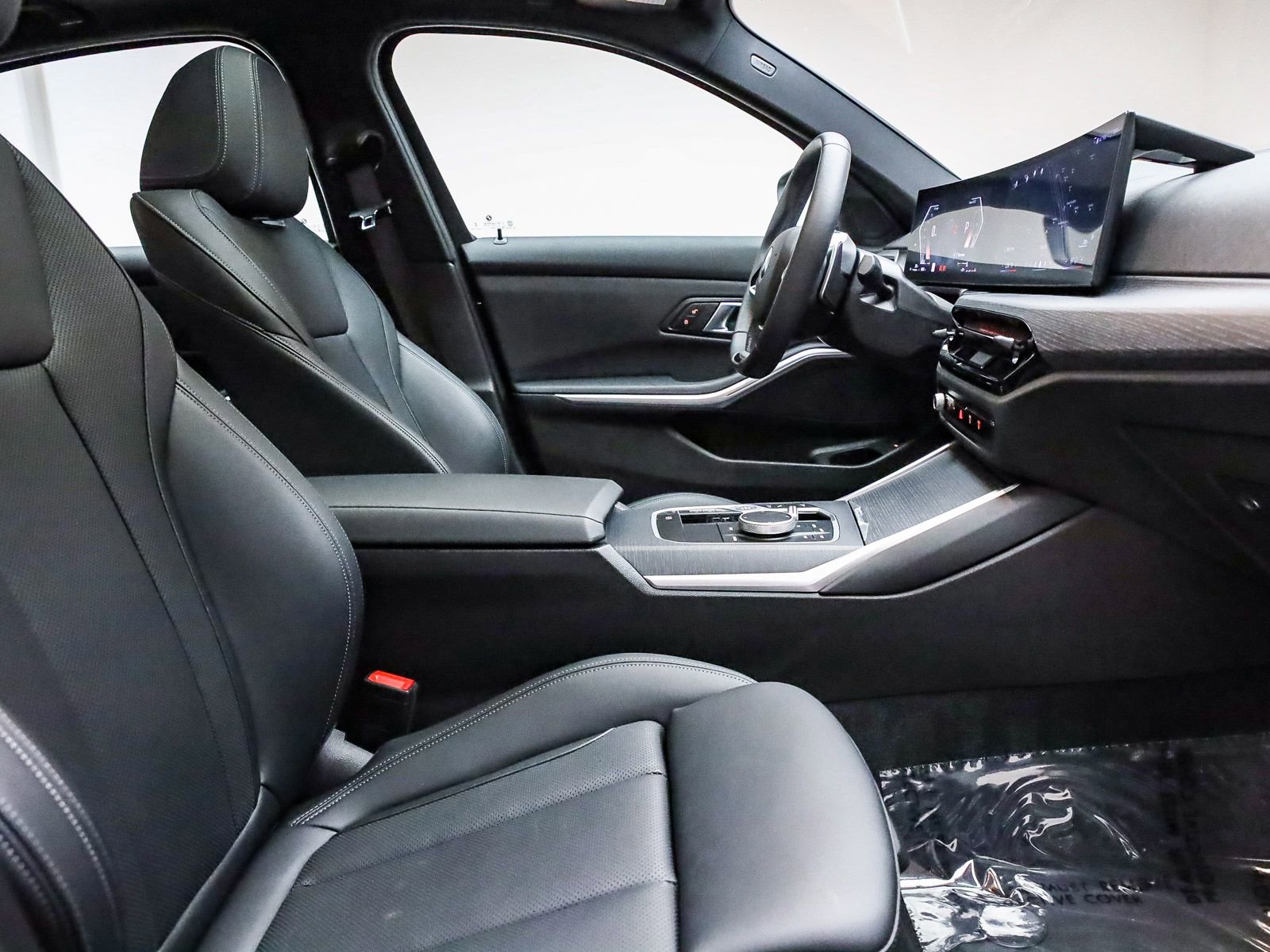 Certified 2025 BMW 330i xDrive 330i xDrive image 17