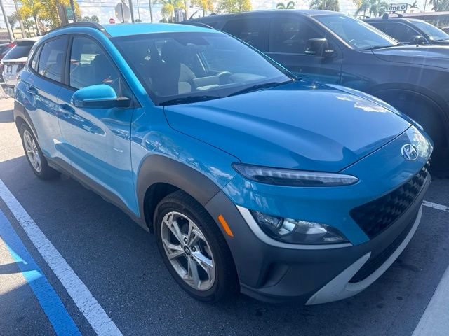 Used 2022 Hyundai Kona SEL w/ Cargo Package FWD image 3