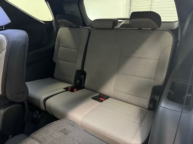 New 2026 Chevrolet Traverse LT image 17
