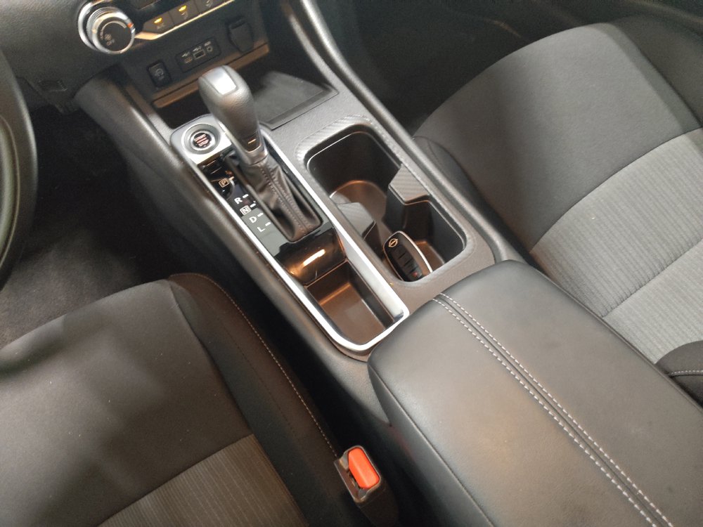 Used 2024 Nissan Sentra SV FWD image 26