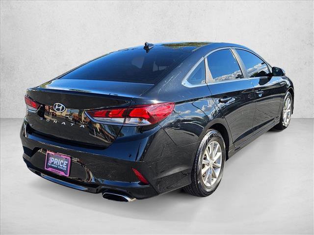 Used 2019 Hyundai Sonata SE w/ Cargo Package FWD image 5