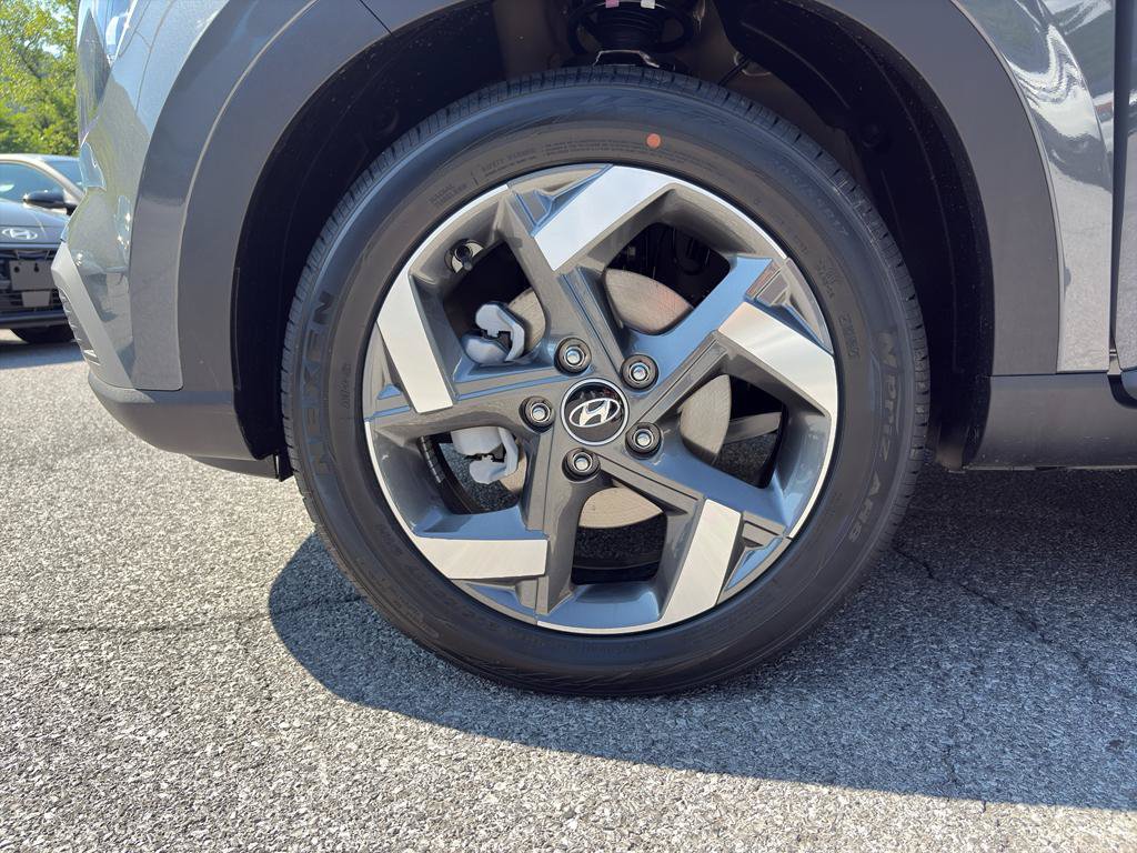 New 2026 Hyundai Venue SEL FWD image 21