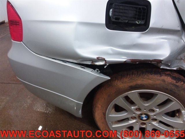 Used 2006 BMW 325i Sedan RWD image 17