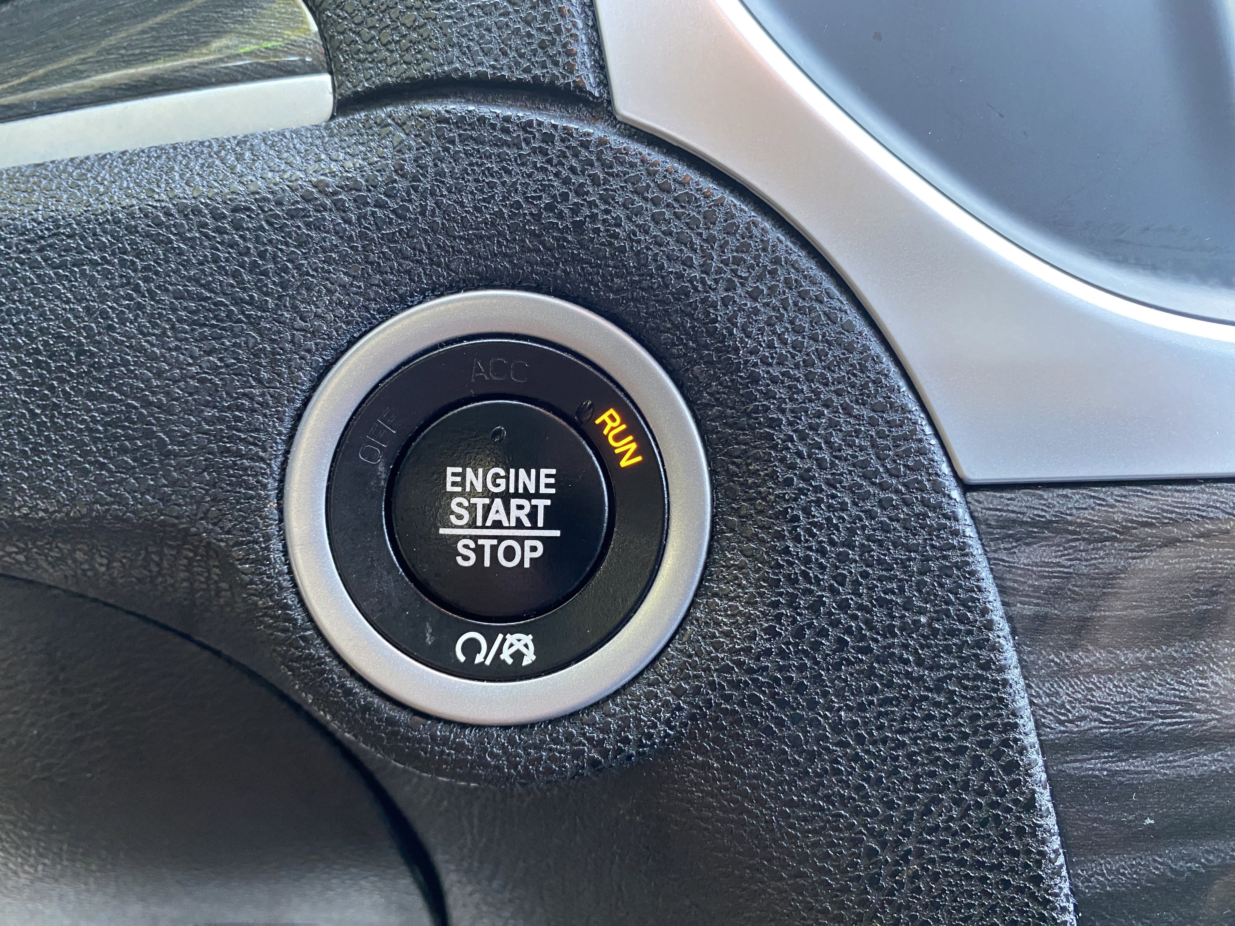 Used 2020 Chrysler 300 Touring w/ Sport Appearance Package image 27