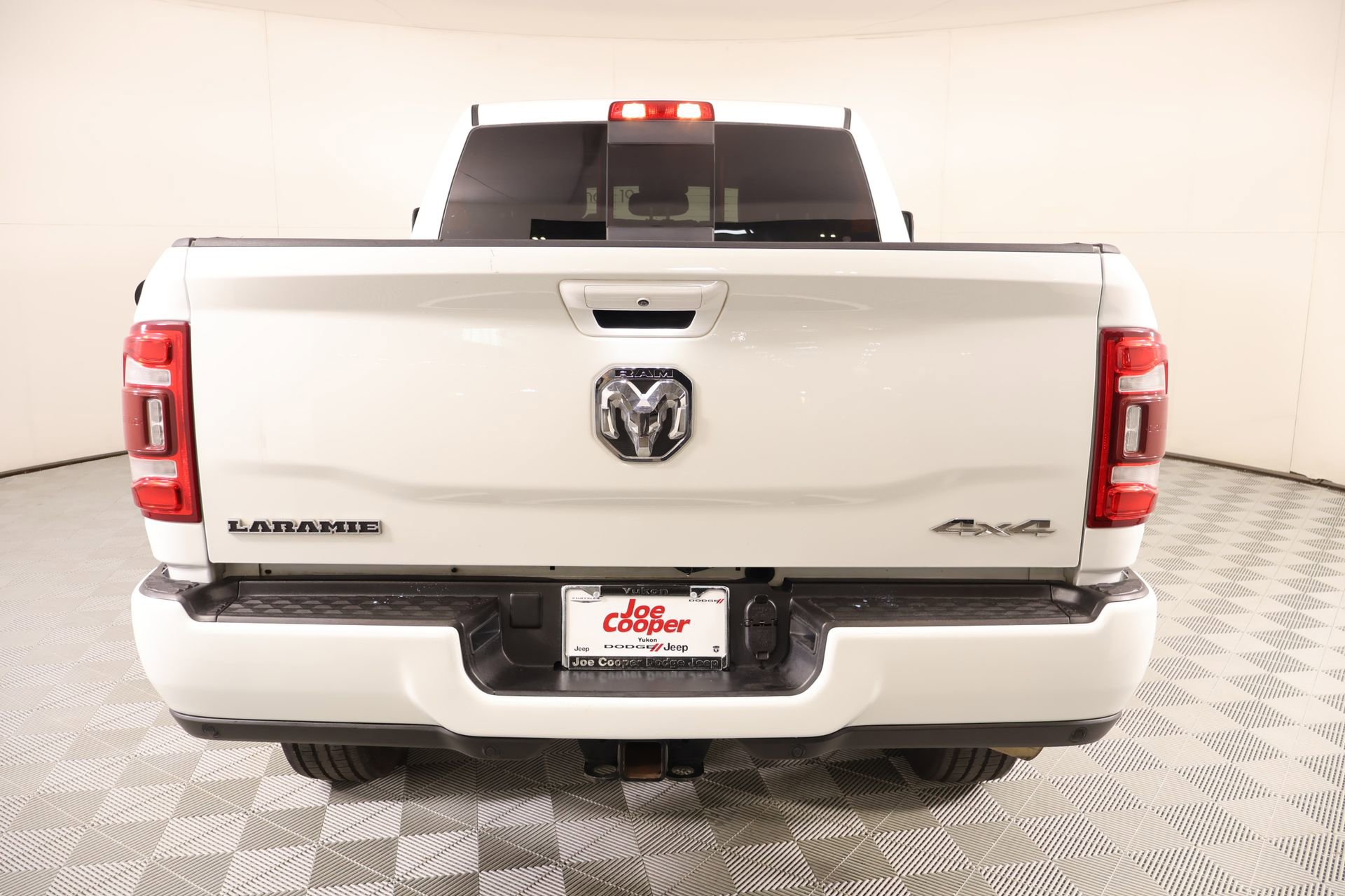 Used 2024 RAM 2500 Laramie AWD/4WD image 22