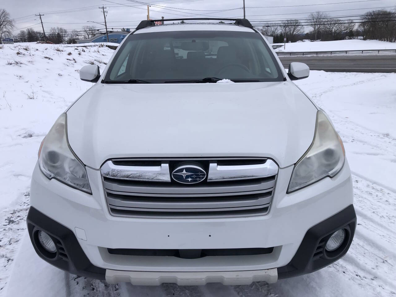 Used 2014 Subaru Outback 2.5i Limited image 4
