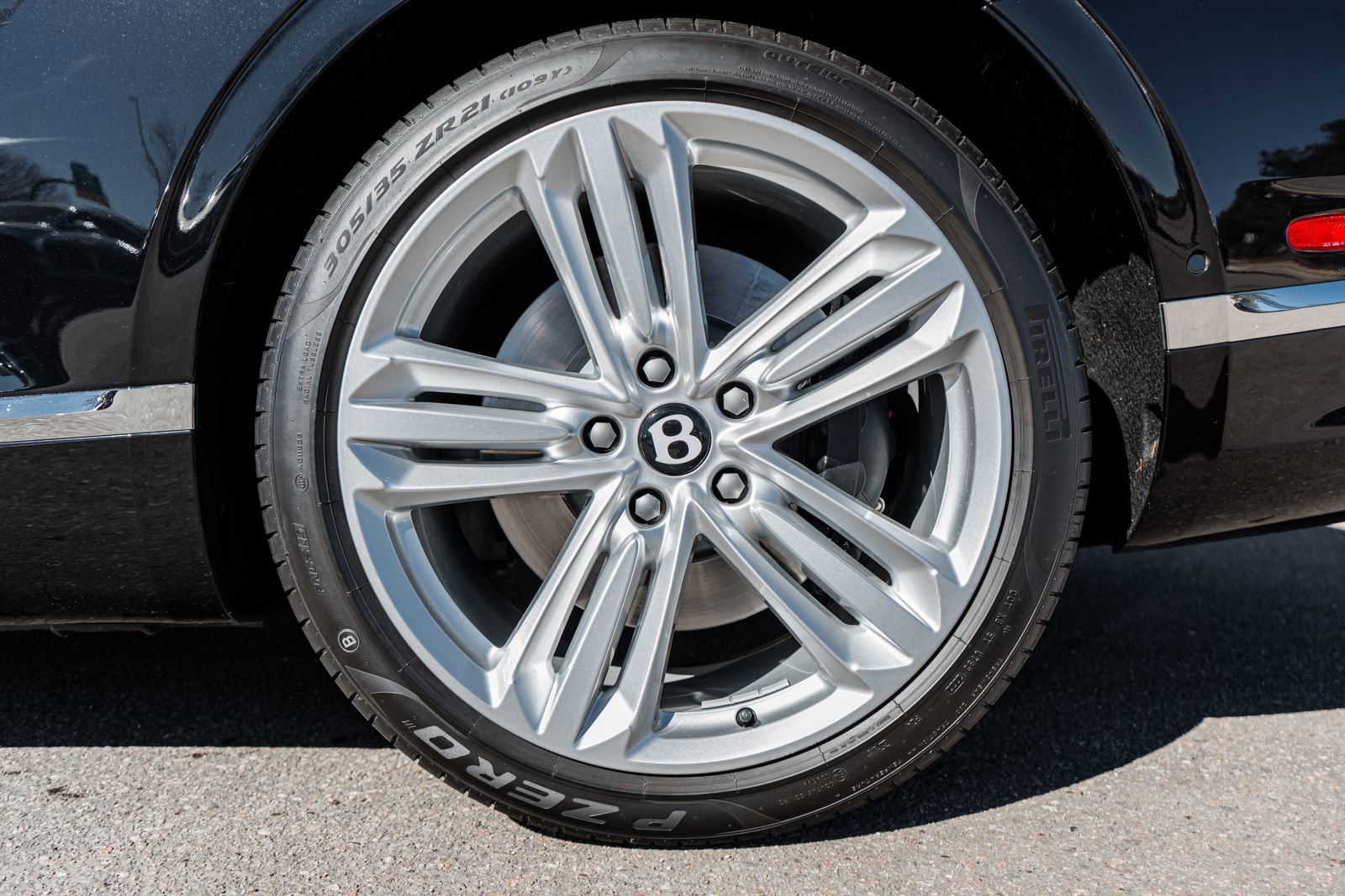 Certified 2023 Bentley Continental GT Mulliner image 6