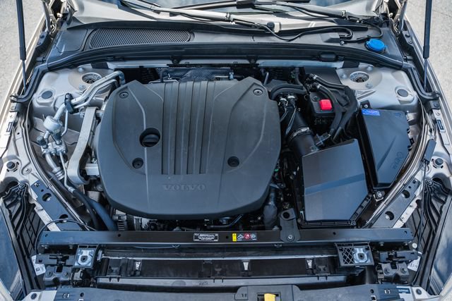Certified 2023 Volvo S60 B5 Ultimate AWD/4WD image 19