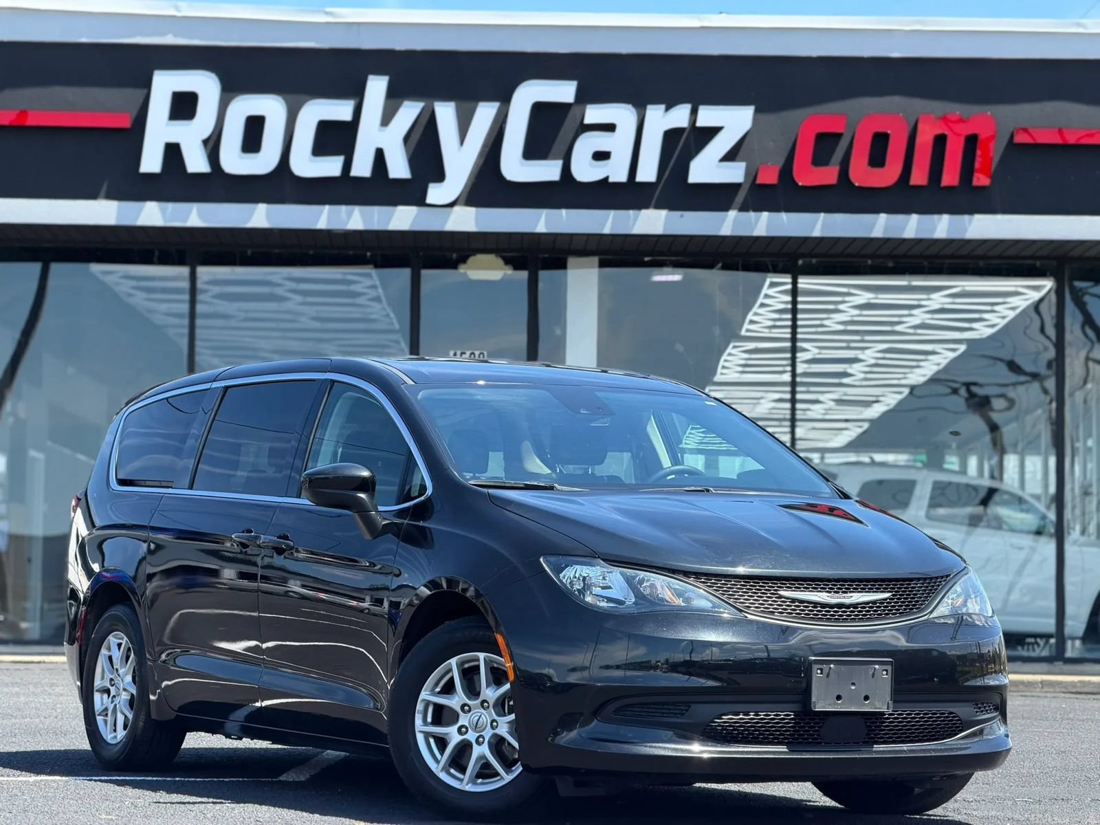 Used 2023 Chrysler Voyager LX