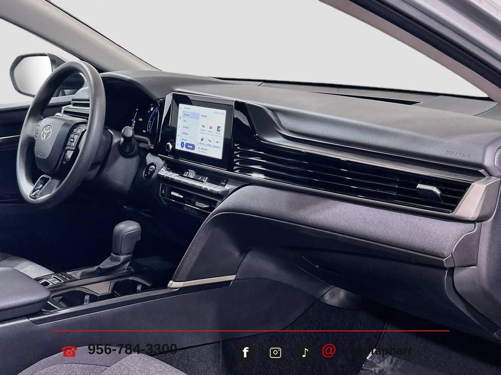 Used 2025 Toyota Camry LE w/ Convenience Package FWD image 26