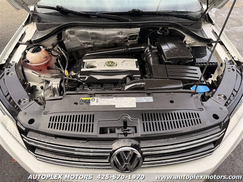 Used 2016 Volkswagen Tiguan S FWD image 19