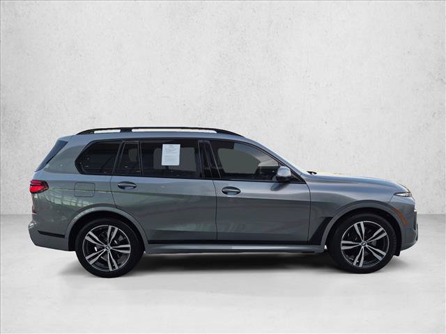 Certified 2026 BMW X7 xDrive40i w/ M Sport Package AWD/4WD image 4