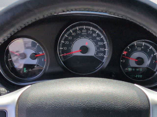 Used 2013 Chrysler 200 Limited FWD image 30
