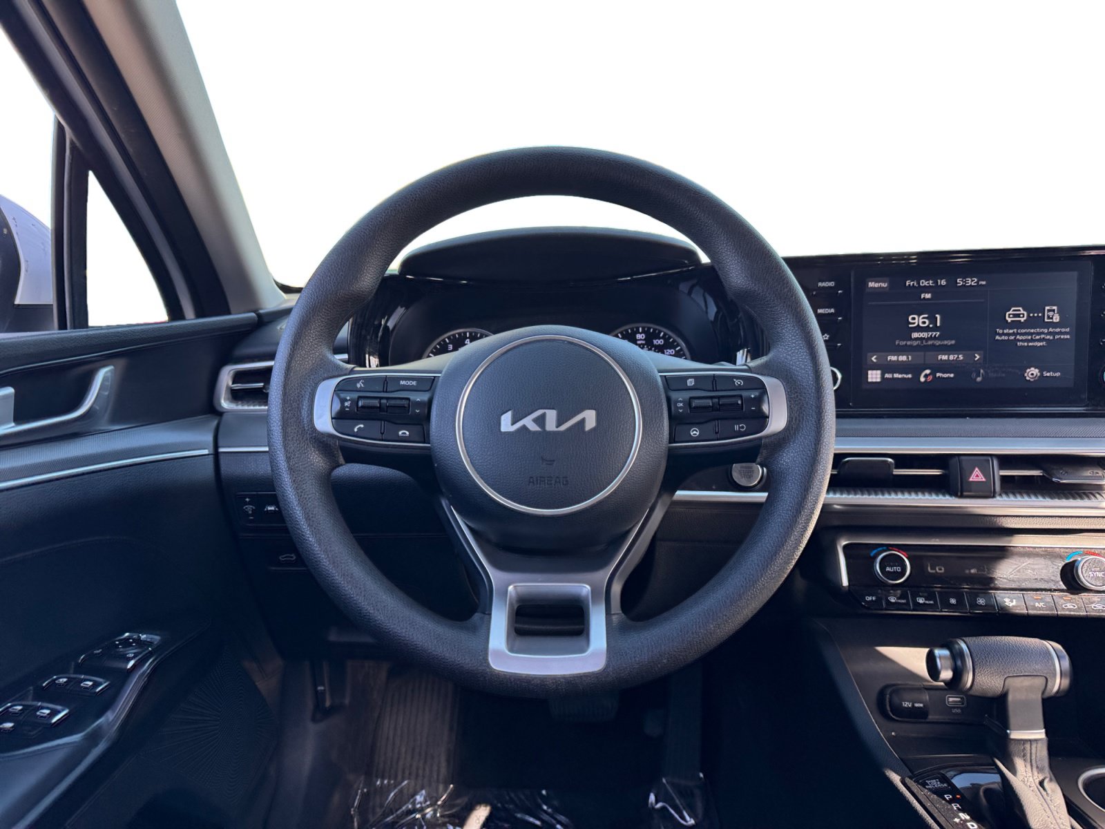 Used 2024 Kia K5 LXS FWD image 12