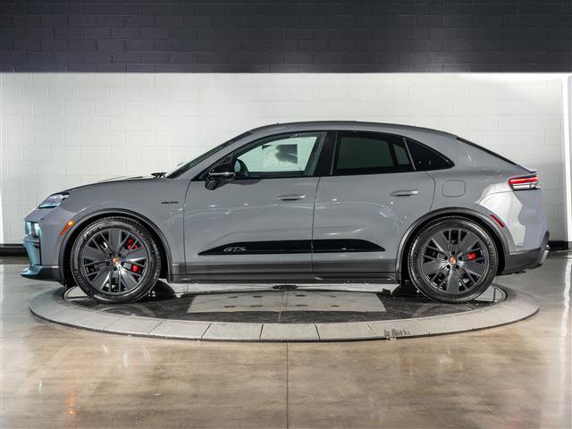 New 2026 Porsche Macan GTS Electric AWD/4WD image 2