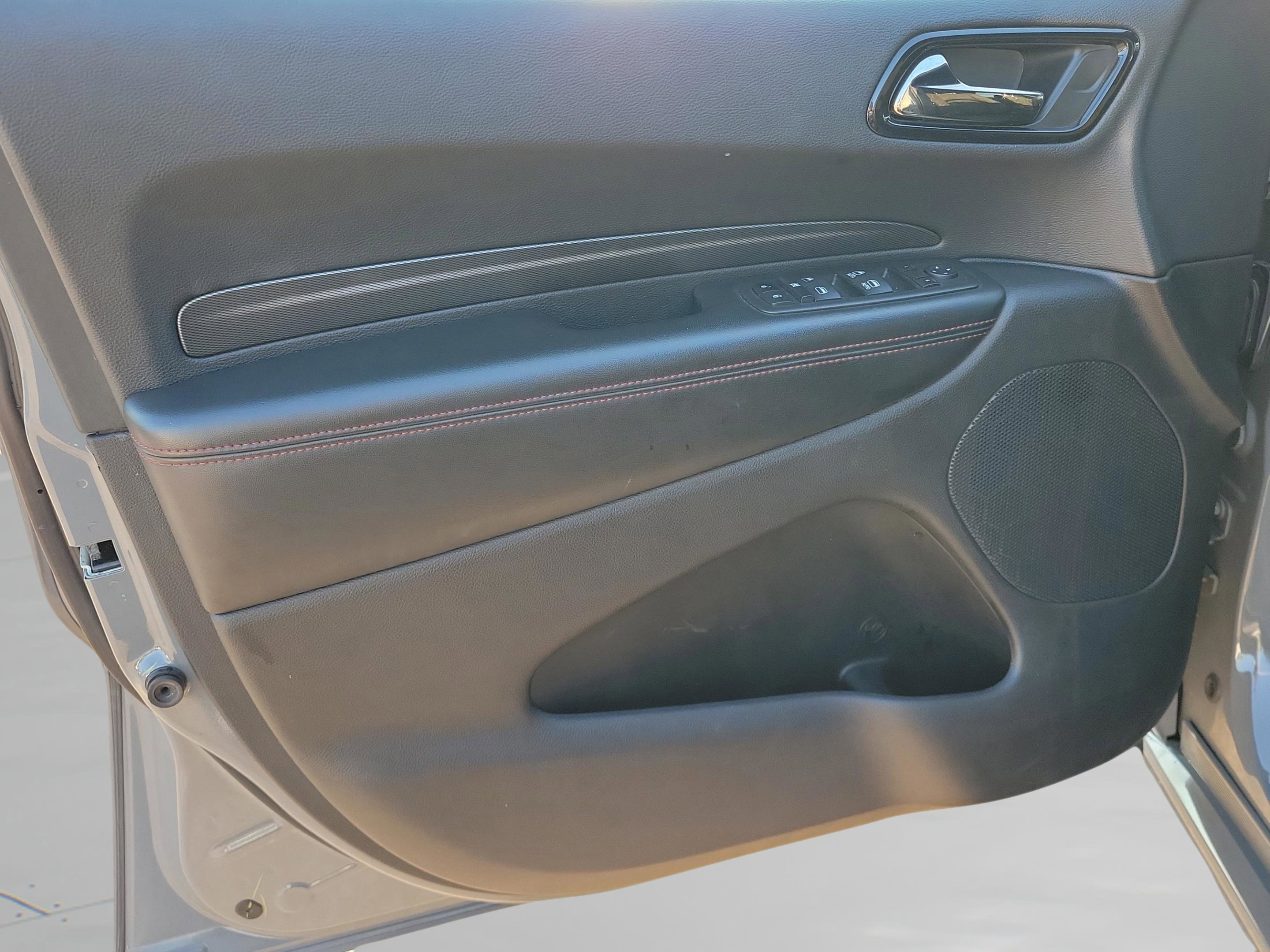 Used 2023 Dodge Durango GT image 19