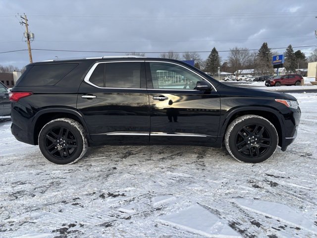 Used 2019 Chevrolet Traverse Premier w/ LPO, Blackout Package image 8
