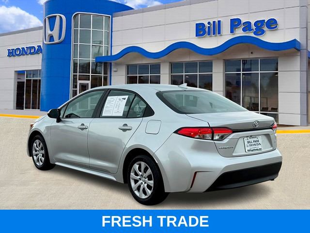 Used 2024 Toyota Corolla LE image 3