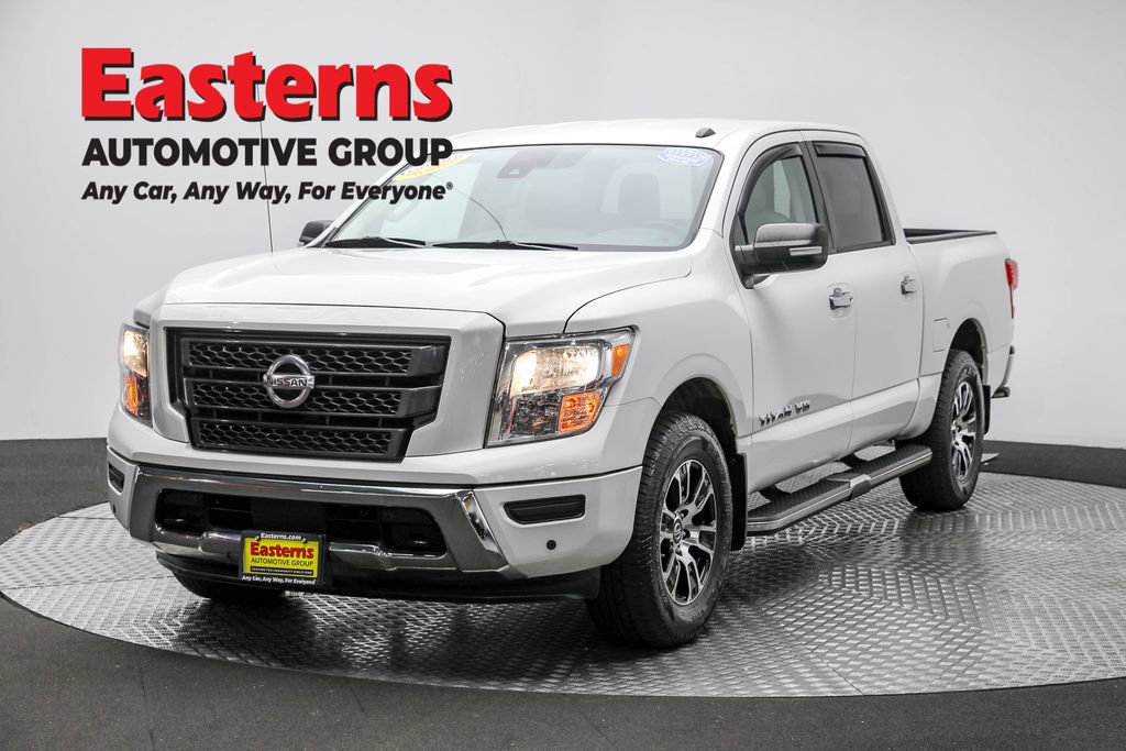 Used 2020 Nissan Titan SV w/ SV Convenience Package