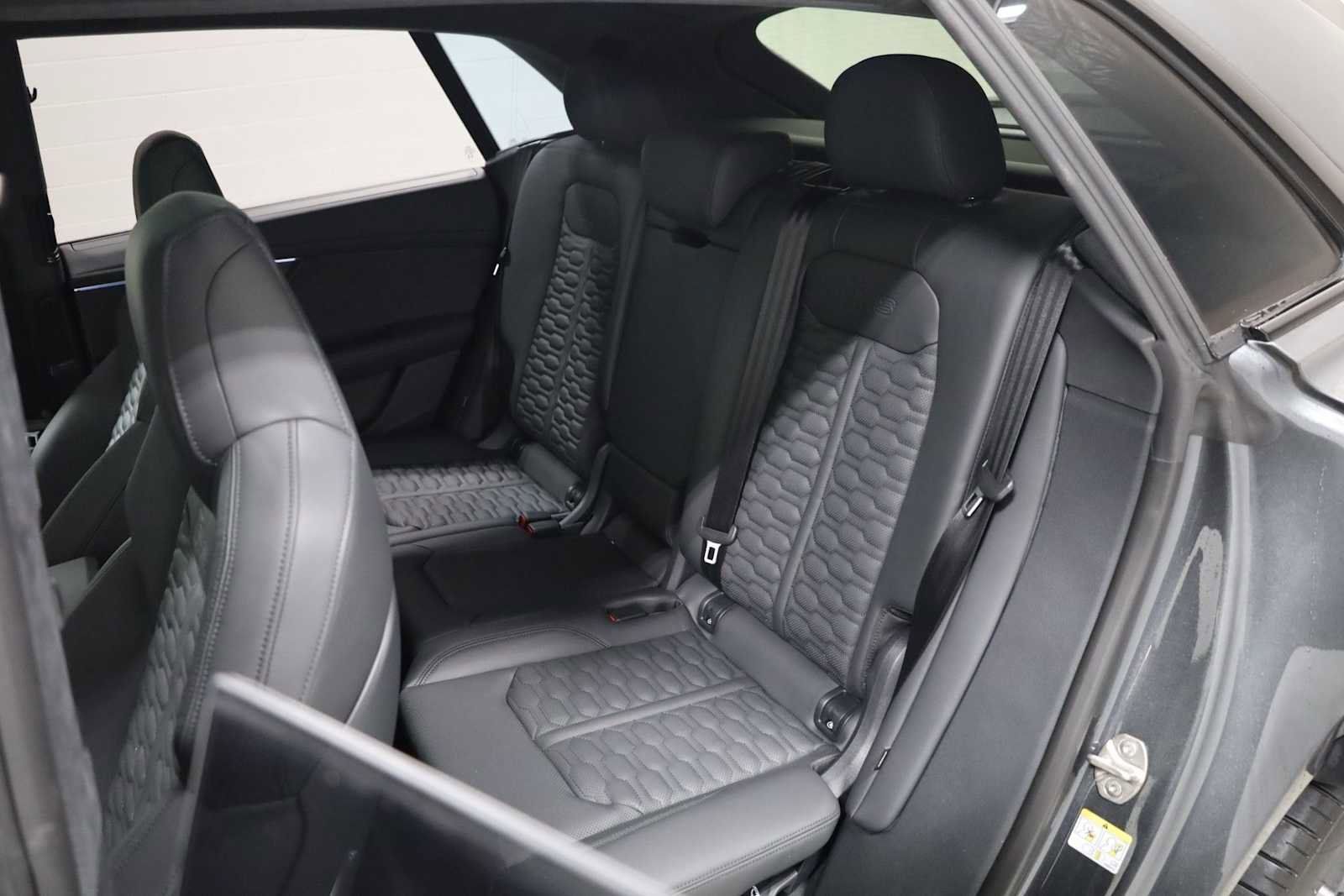 New 2026 Audi RS Q8 performance image 33