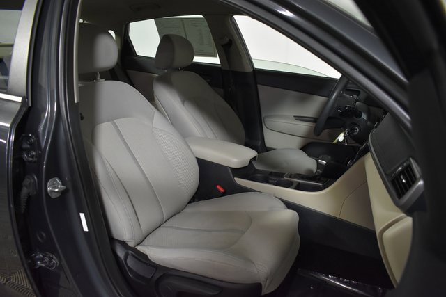 Used 2016 Kia Optima LX image 30