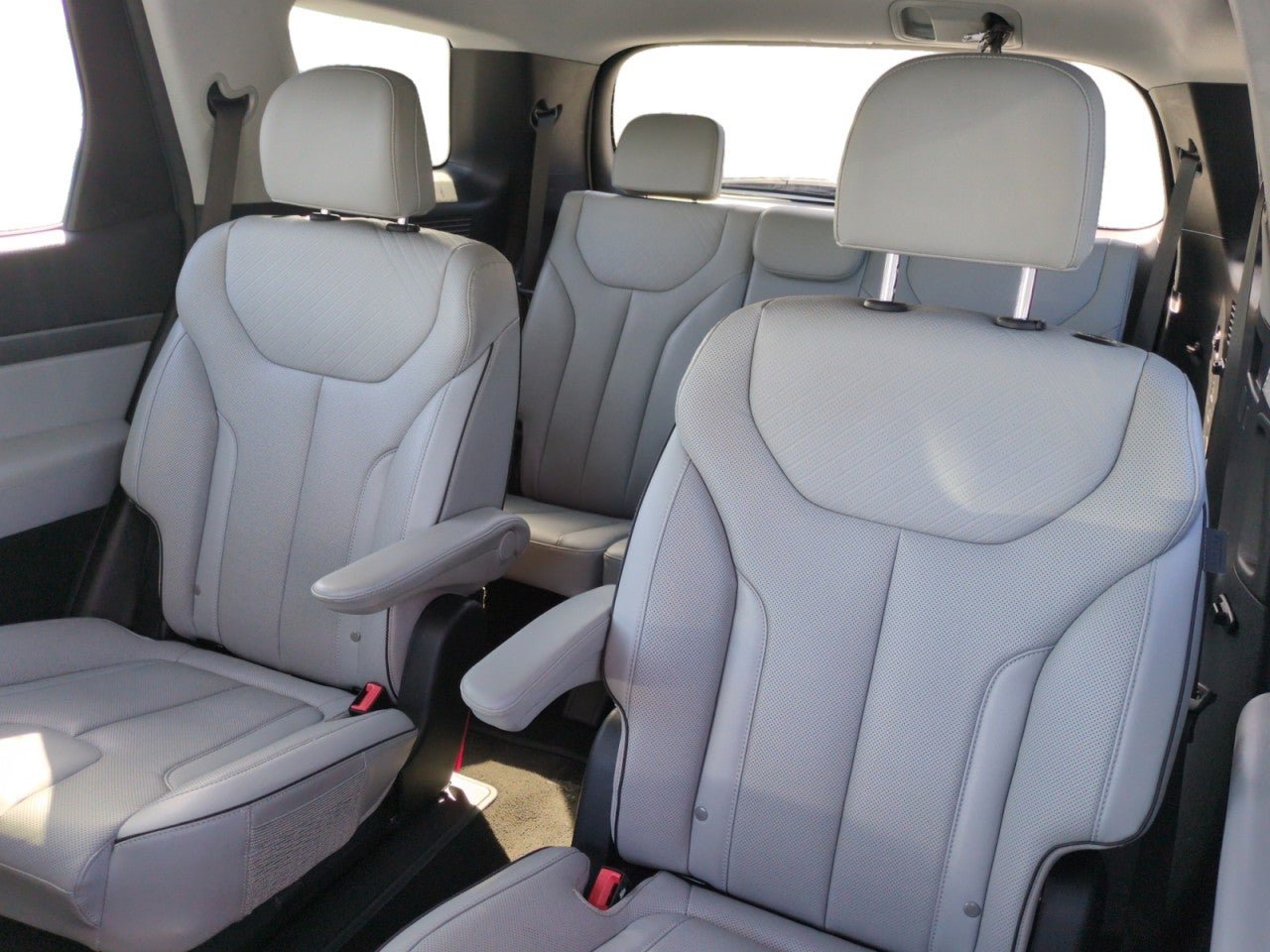 Used 2024 Hyundai Palisade SEL AWD/4WD image 23