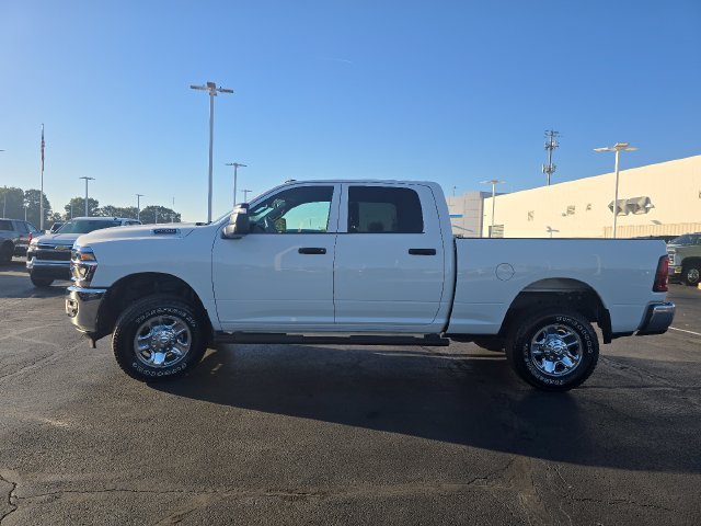 Used 2026 RAM 2500 Tradesman AWD/4WD image 13