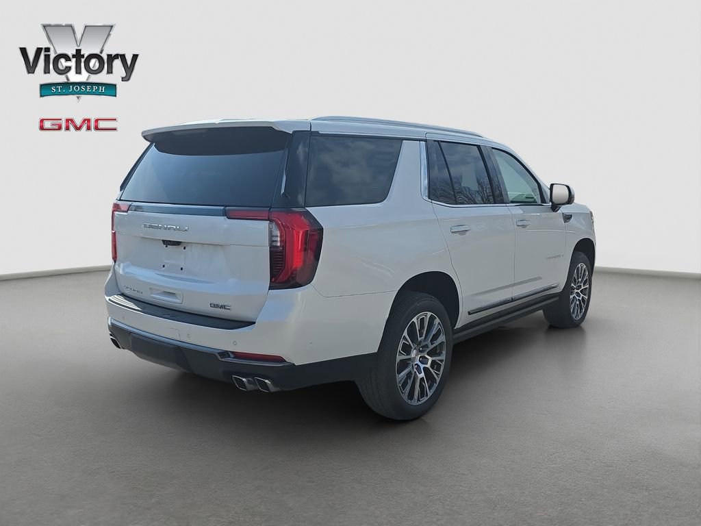 Used 2025 GMC Yukon Denali Ultimate w/ LPO, Floor Liner Package image 17