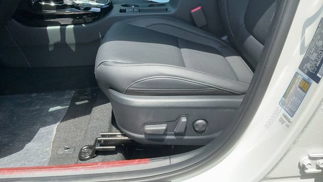 Used 2025 Kia Seltos SX AWD/4WD image 33