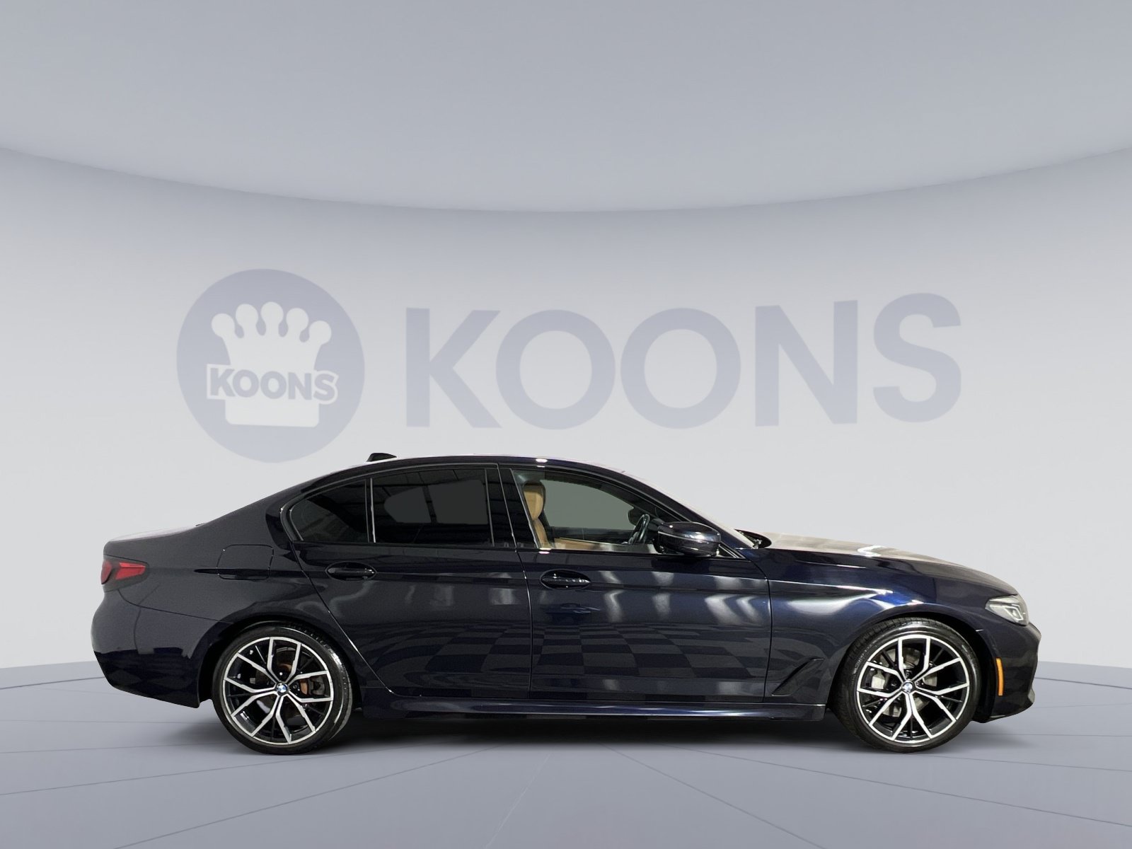 Used 2022 BMW 530i xDrive w/ M Sport Package AWD/4WD image 8