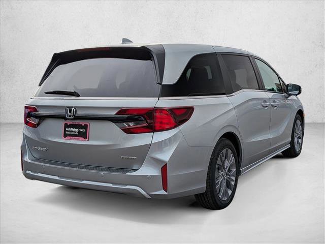 New 2026 Honda Odyssey Touring image 2
