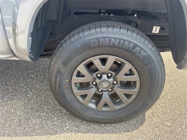 Used 2021 Toyota Tacoma SR5 image 11