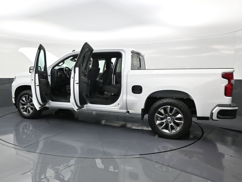 Used 2020 Chevrolet Silverado 1500 RST w/ All-Star Edition image 32