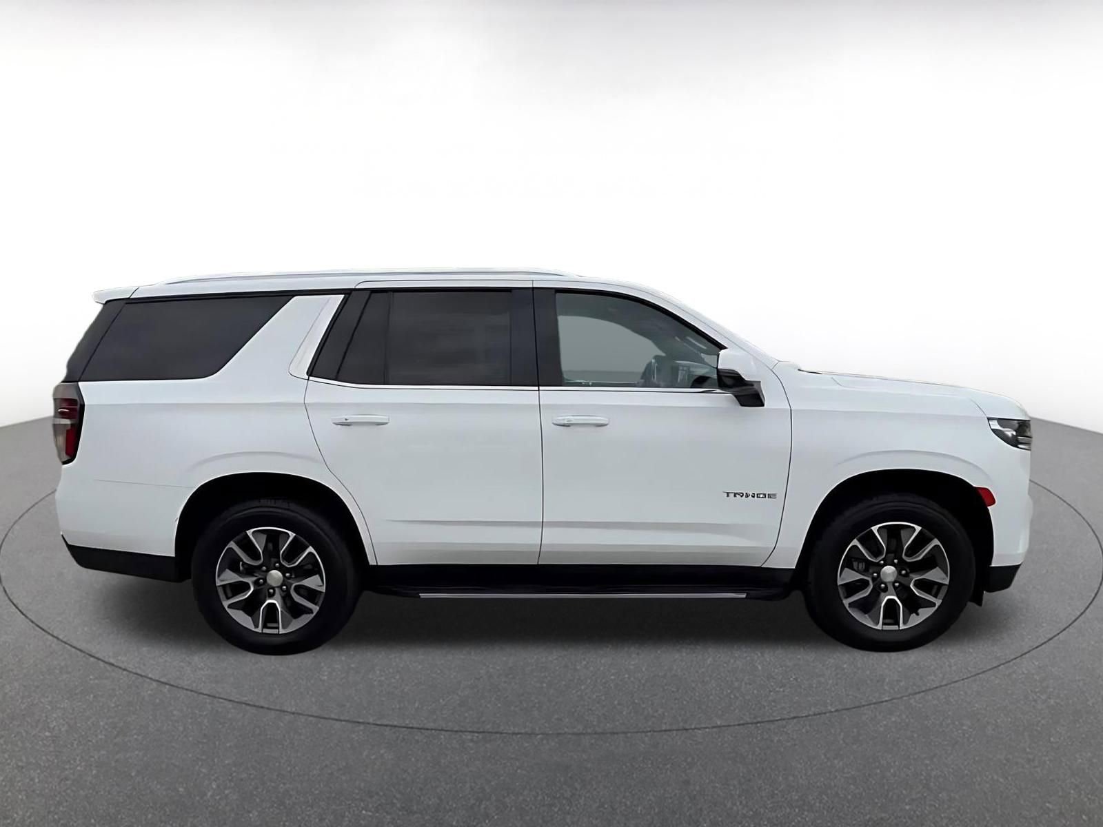 Used 2023 Chevrolet Tahoe LT AWD/4WD image 16